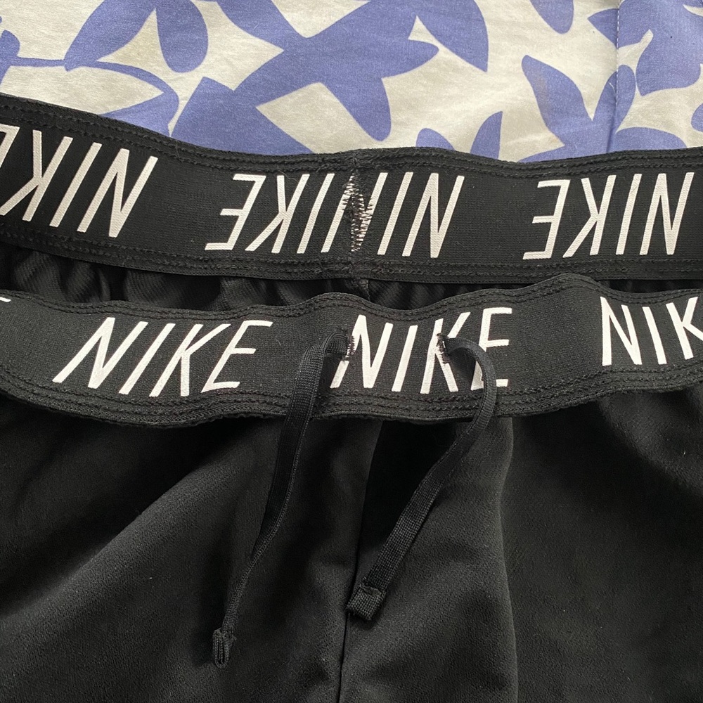 NWT Women’s Nike Dri Fit shorts size L